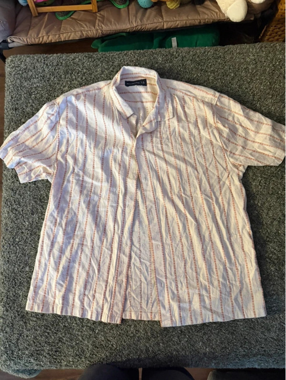 Abercrombie & Fitch Men's XL Short Sleeve Button-Up Shirt